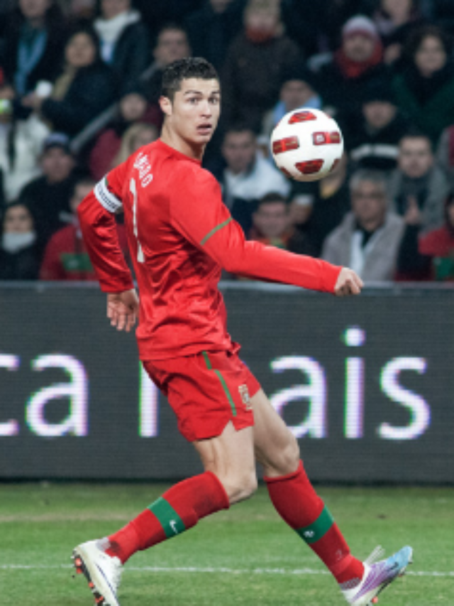 Portugal defeats Ghana 3-2, and Ronaldo makes World Cup history.